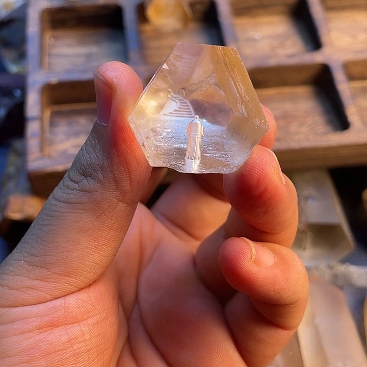 未镶嵌珠宝半成品水晶