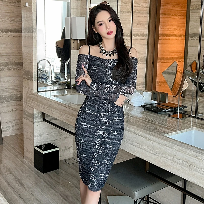 【清一件不留】一字肩包臀裙显瘦气质吊带修身性感抹胸连衣裙9467