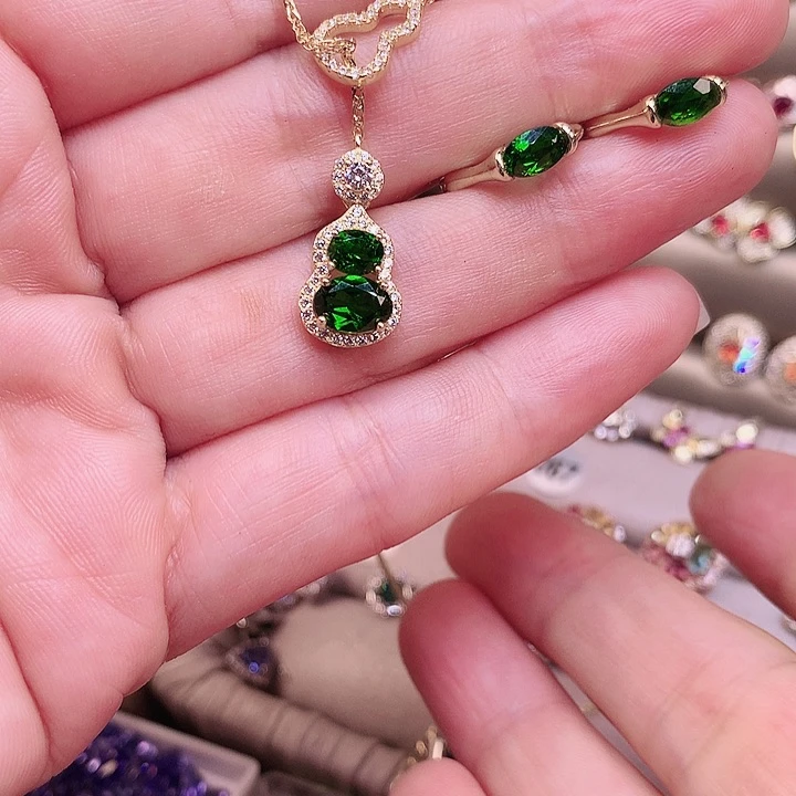 胖***猫吊坠透辉石银S925镶嵌