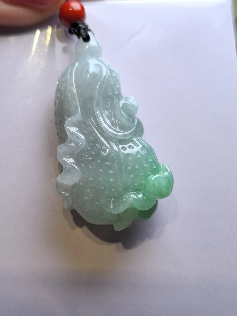 天然翡翠飘绿白菜百财吊坠时尚百搭气质男女士新年礼物生日礼物