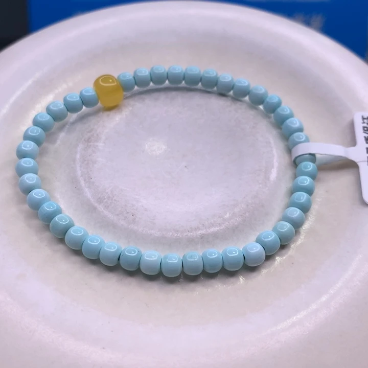 绿松石配饰未镶嵌清****?