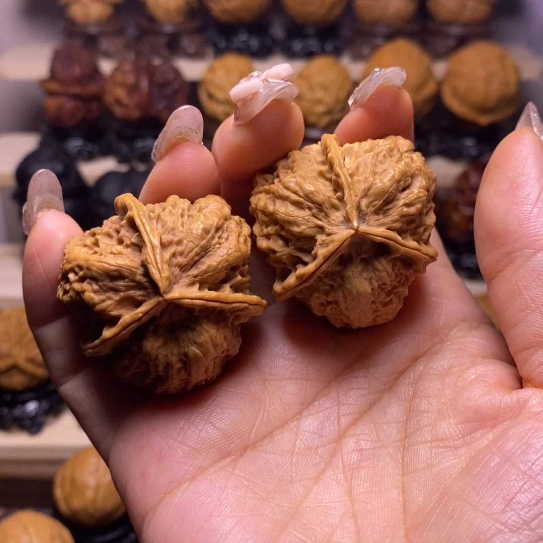 文玩核桃吊坠X4大三元