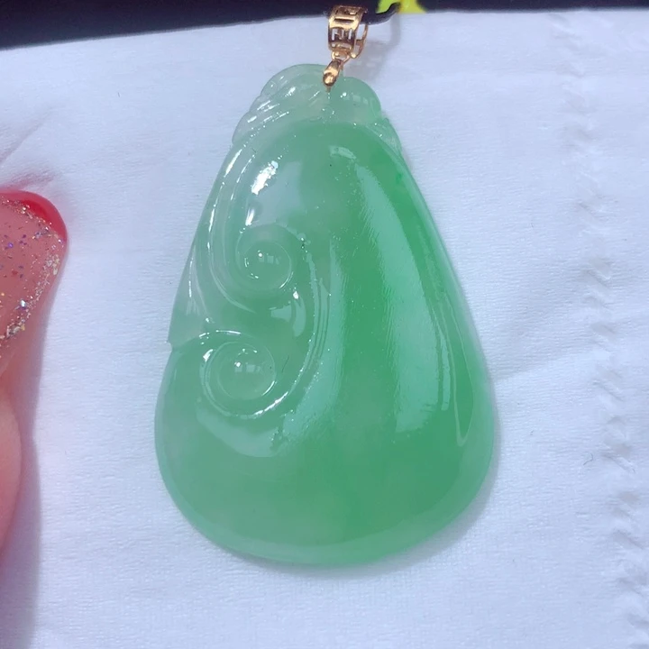 定制翡翠18K金镶嵌翡翠