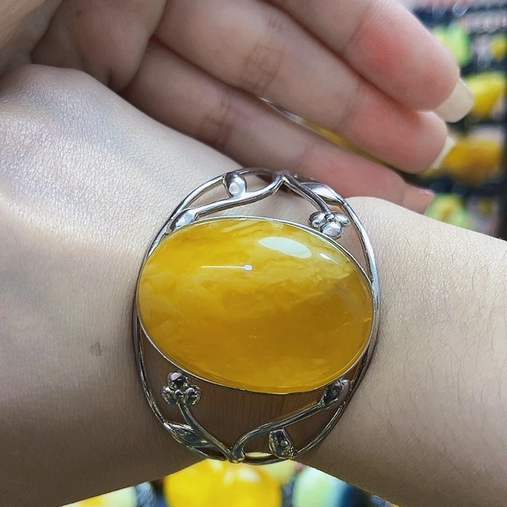 琥珀银S925镶嵌颈饰手镯