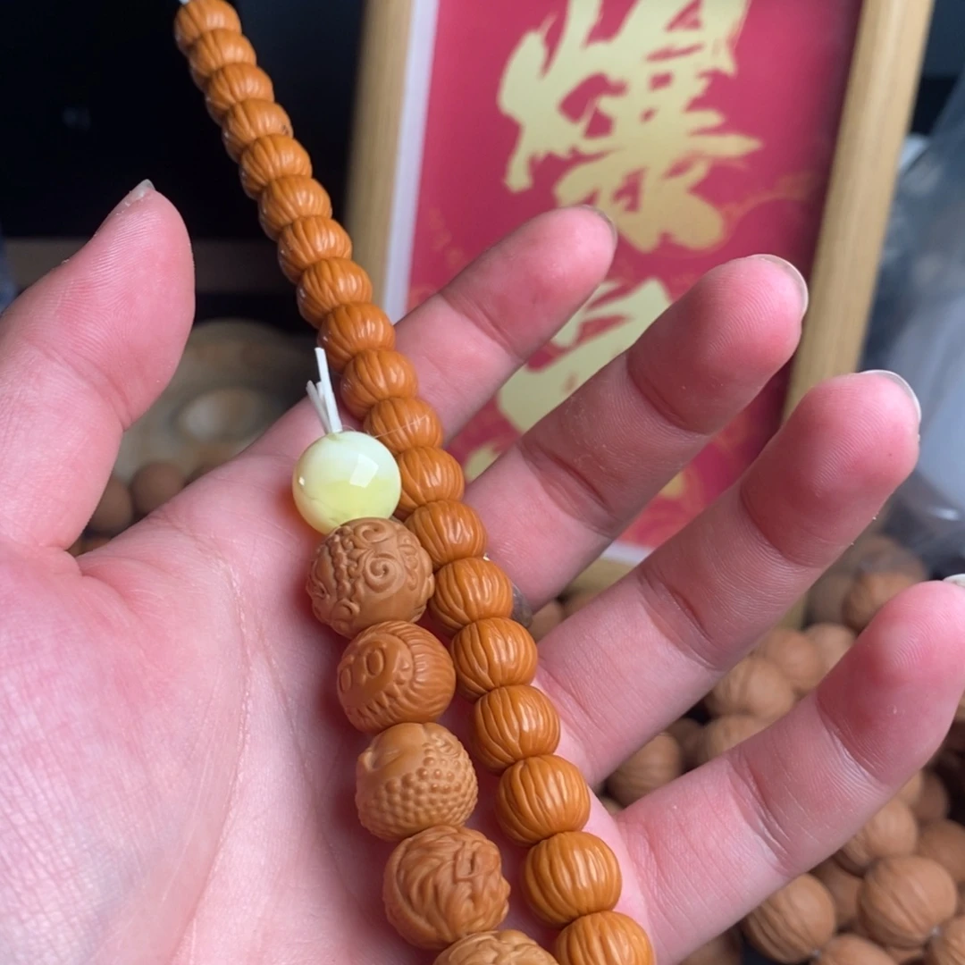阳***赵手串猴头核桃111111
