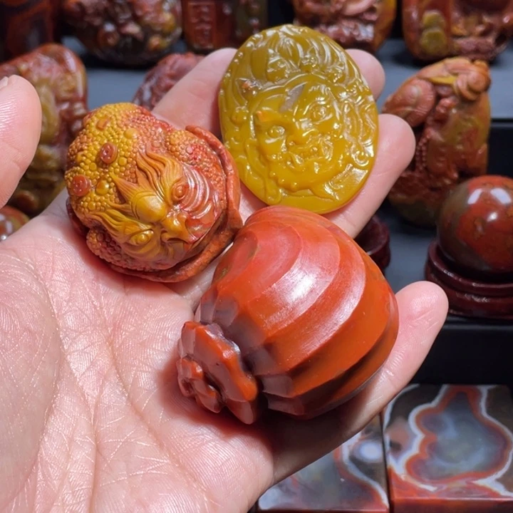 玛瑙/玉髓挂件未镶嵌熊****l