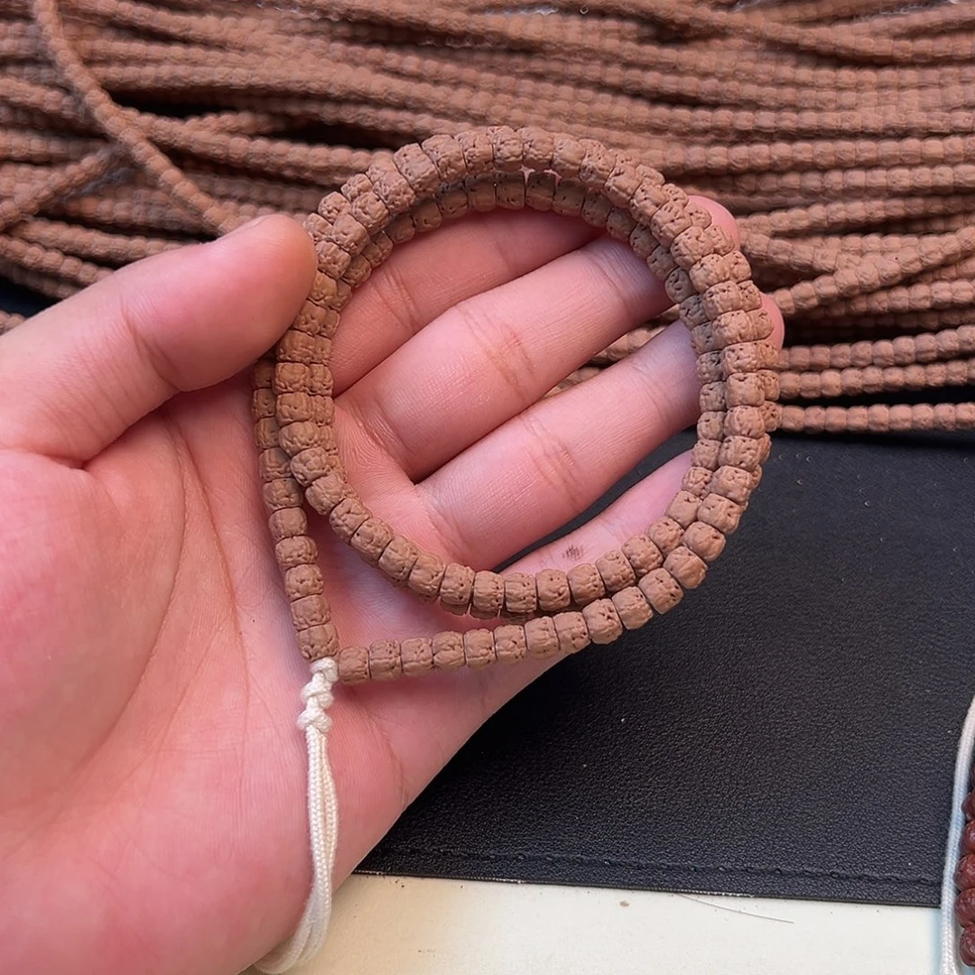 炜***吊坠金刚菩提藏式佛手