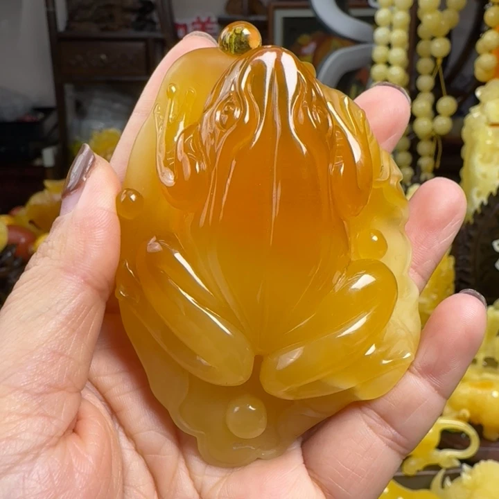 蜜蜡珠宝奇石未镶嵌