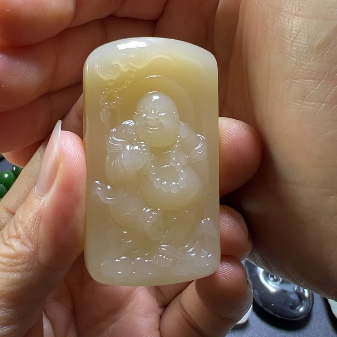 和田玉未镶嵌挂件