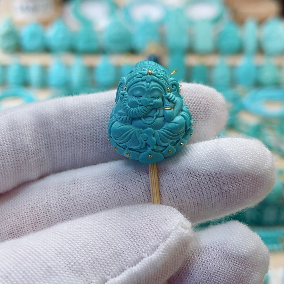 未镶嵌绿松石珠宝奇石