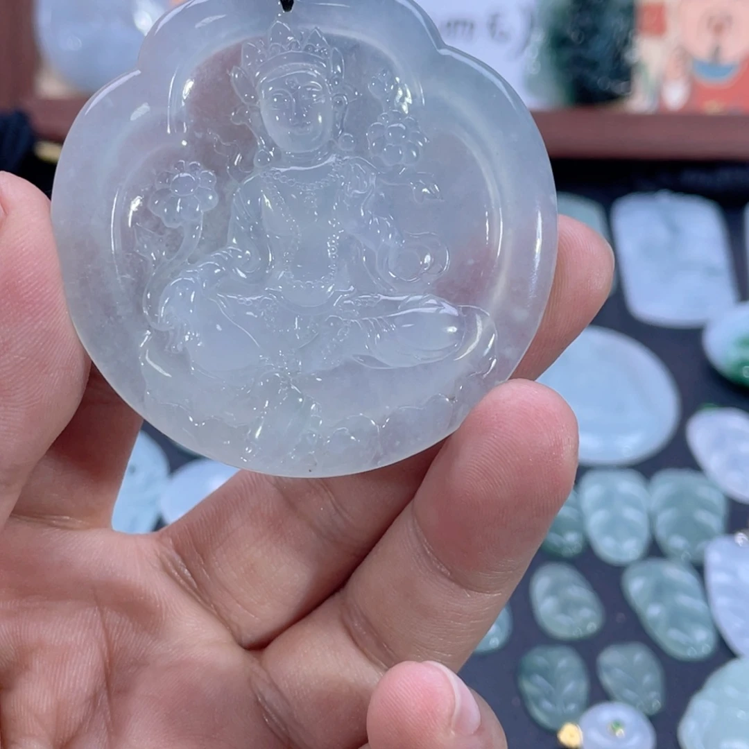 陈***钰翡翠未镶嵌颈饰缅甸翡翠AAA