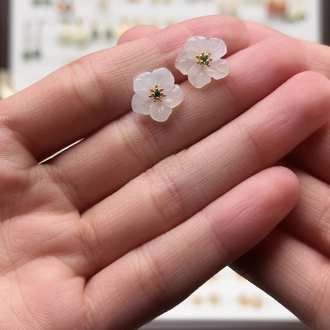银S925镀金镶嵌和田玉耳饰
