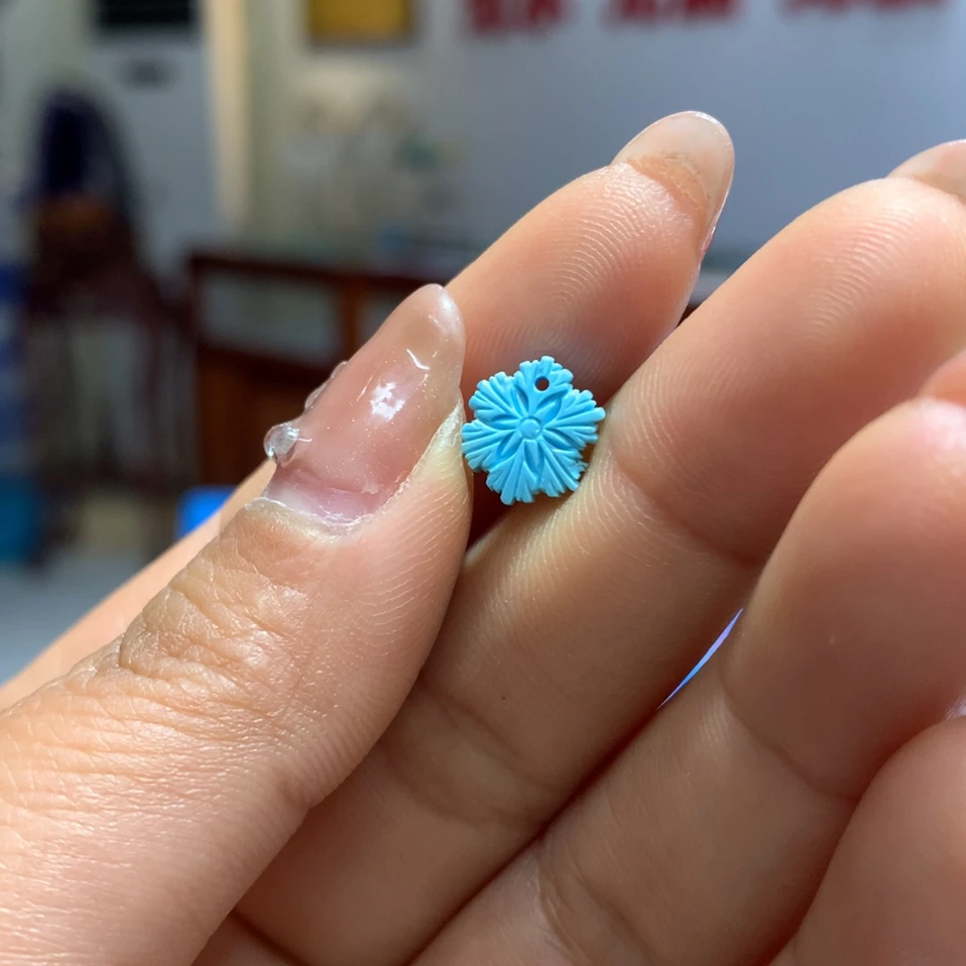 绿松石配饰未镶嵌