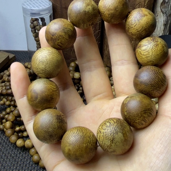 沉香香囊沉香沉香香囊2.1尺寸芽庄