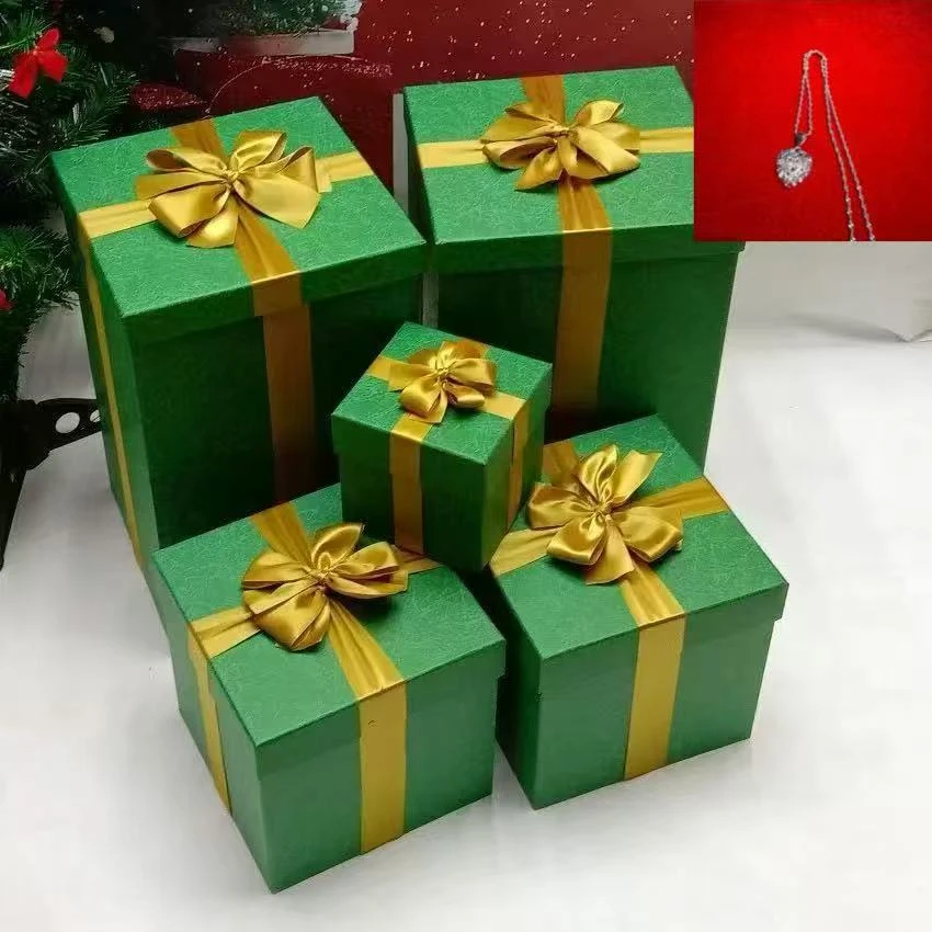 惊喜小易礼盒原创春节风格轻职风精品挂件D94