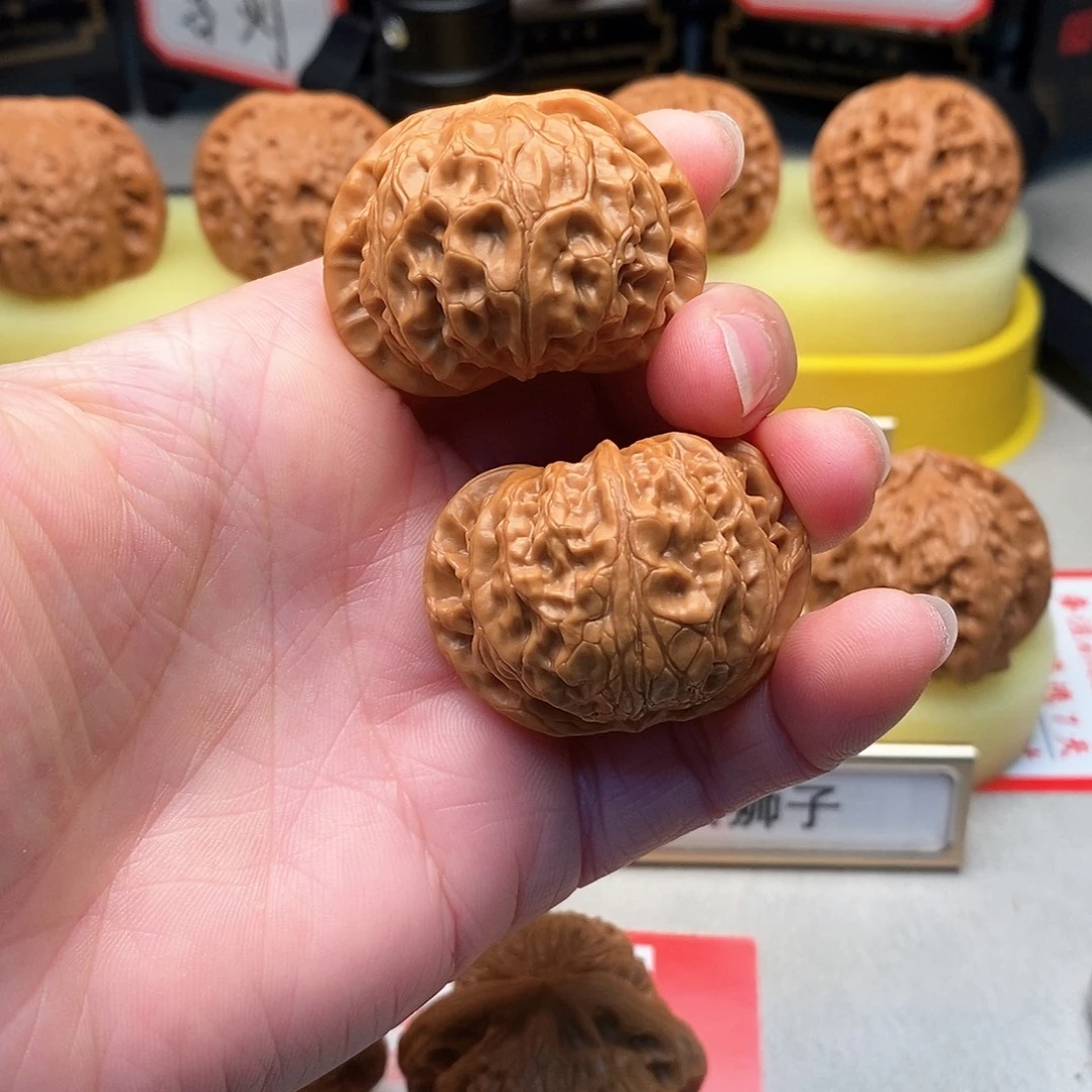 文玩核桃吊坠39尺宫灯149号