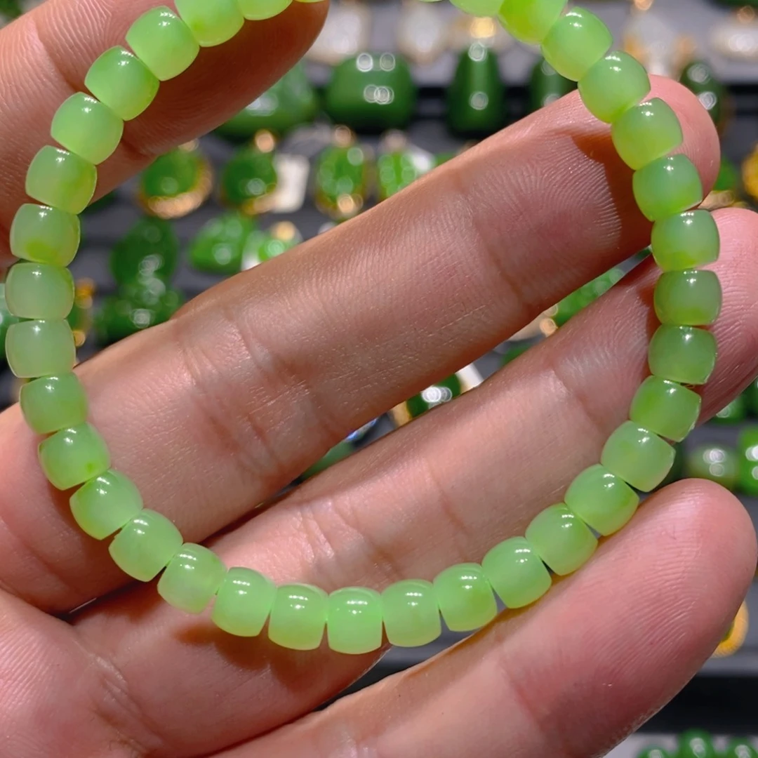 手链未镶嵌和田玉（碧玉）金**程