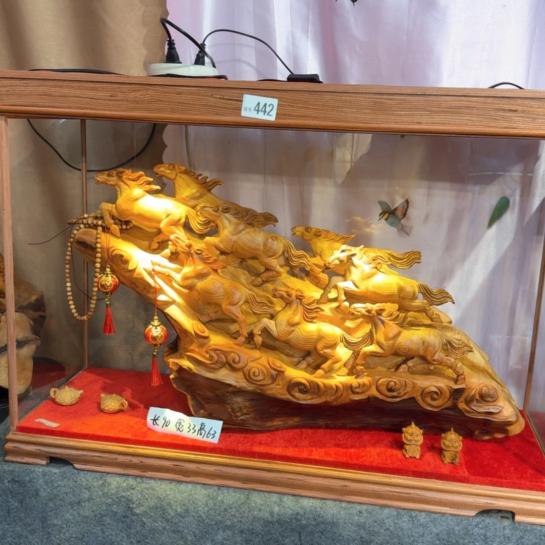 马***瑞柏木（崖柏）木雕款