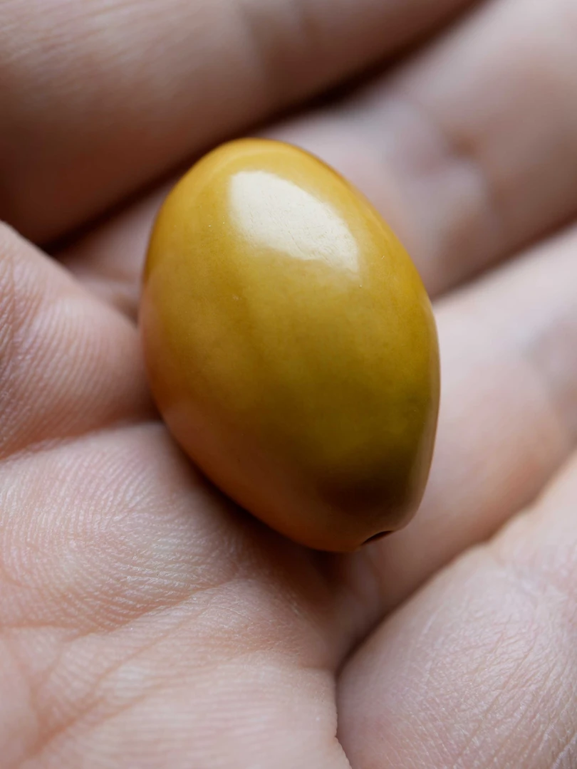 （一）手工雕刻橄榄核作品