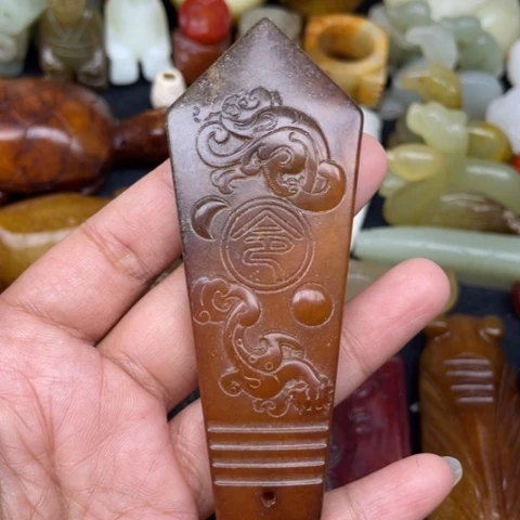 蛇纹石玉未镶嵌颈饰37