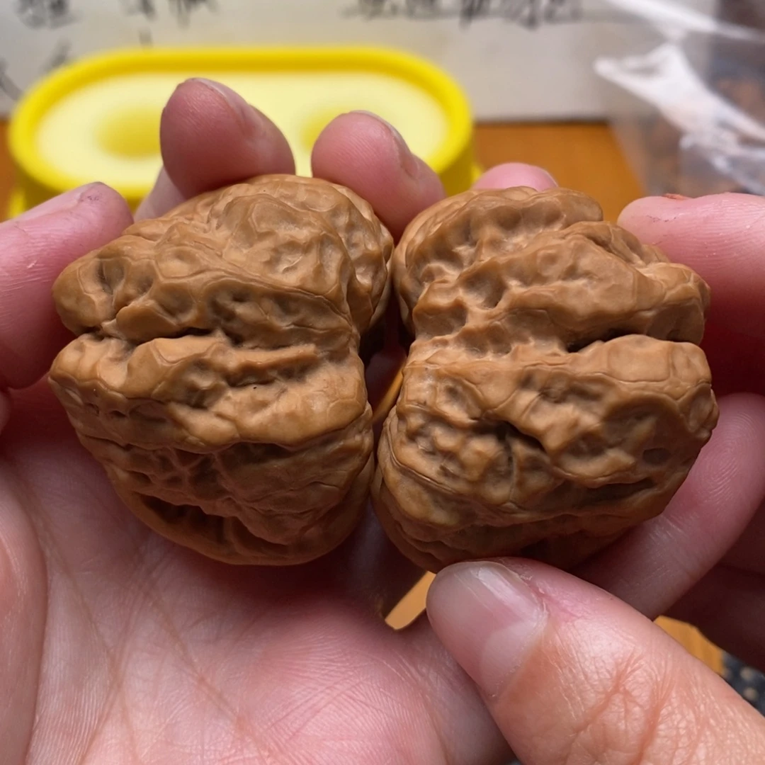 把件文玩核桃四开背边43左右