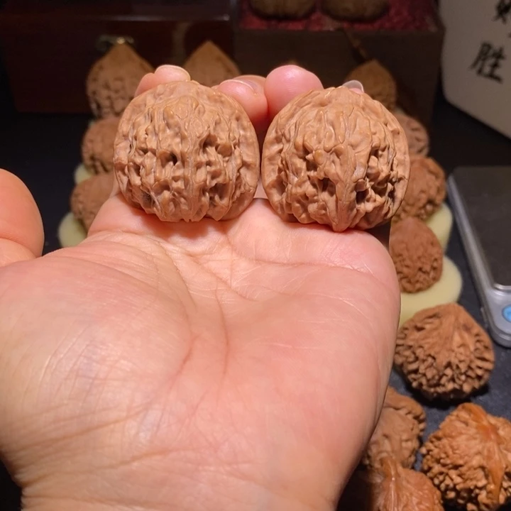 文玩核桃吊坠天地38