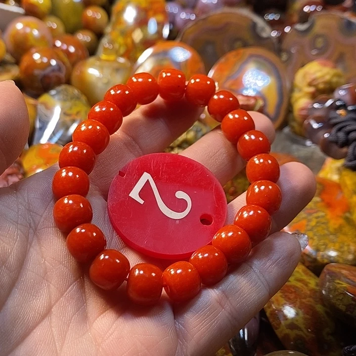 缅***缘玛瑙/玉髓未镶嵌手链