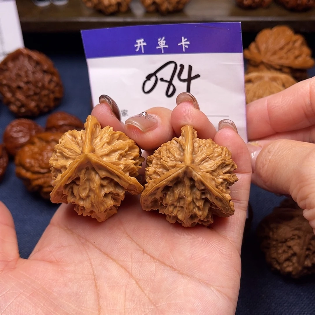 吊坠文玩核桃盘山三棱38