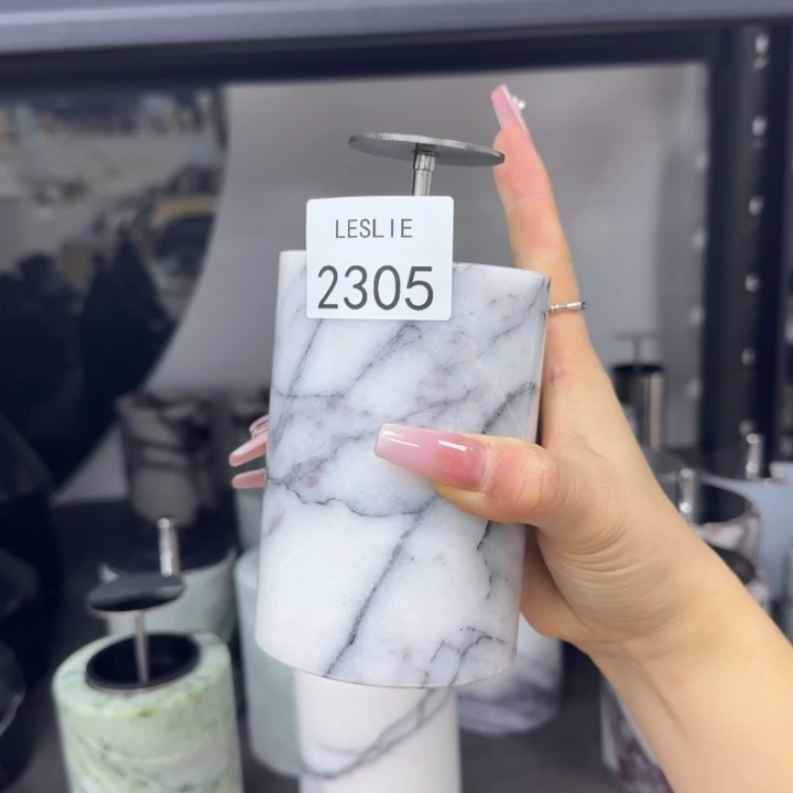 Yy2305。。。。。。。。福利