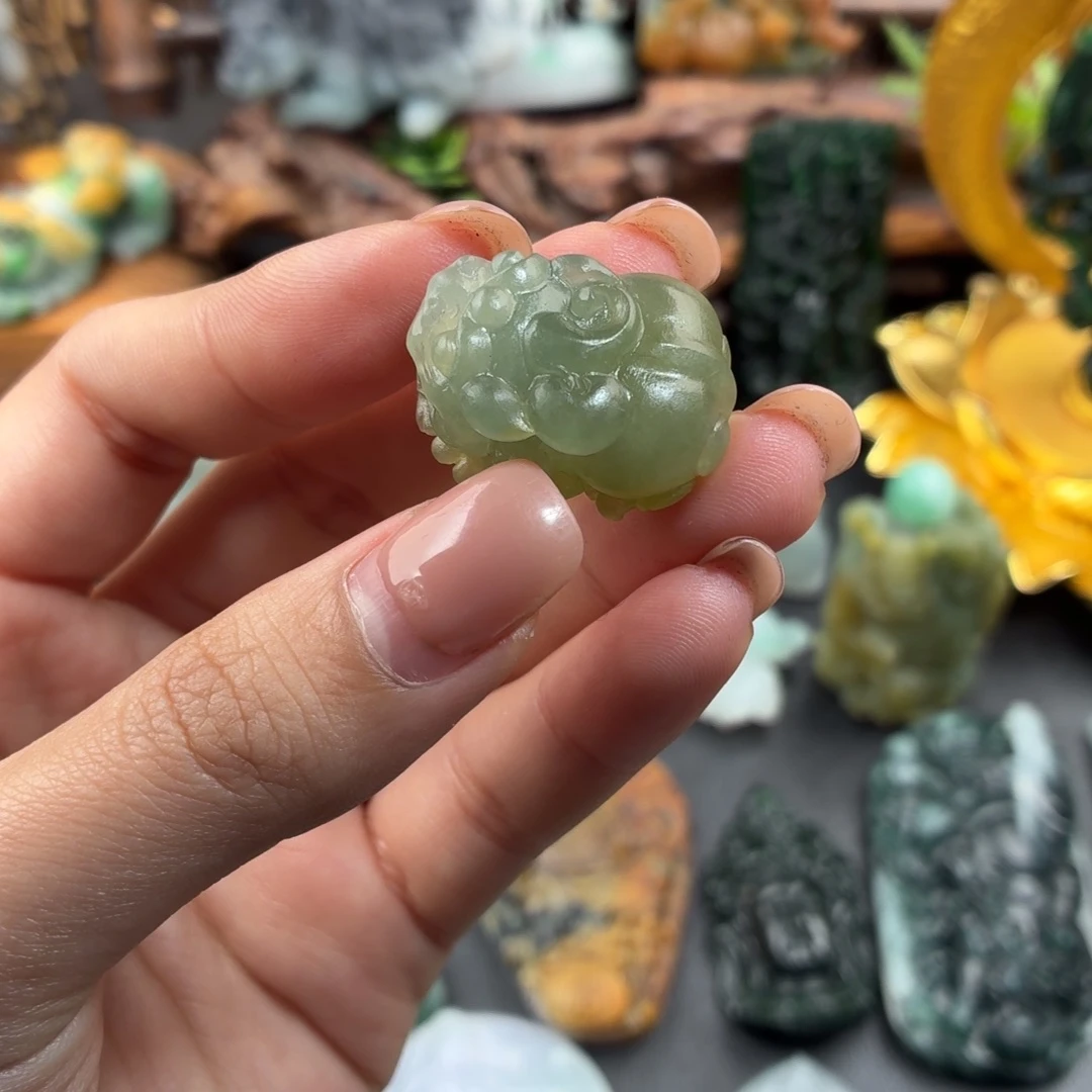 定制翡翠未镶嵌翡翠