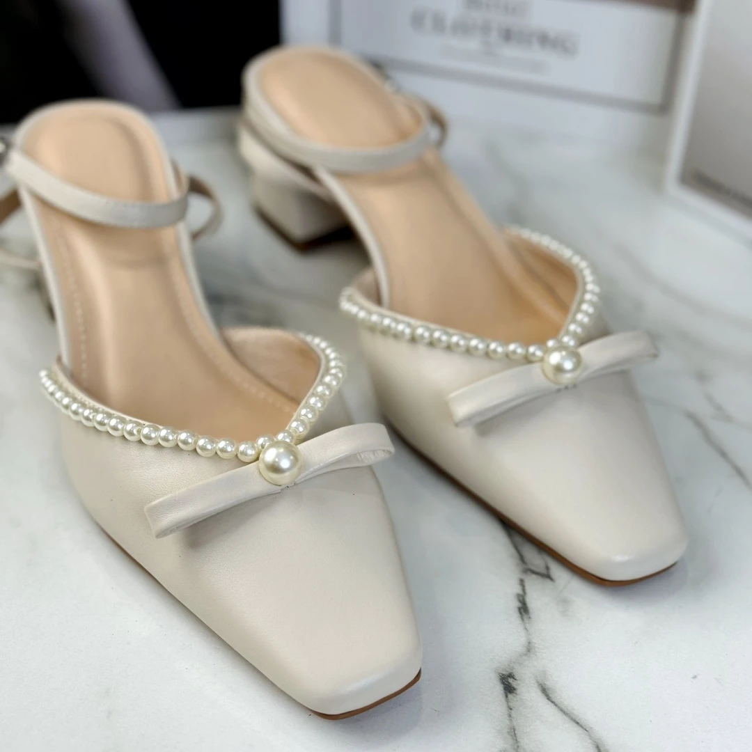 包头凉鞋粗跟时装凉鞋气质百搭方头夏季低跟尖头时装平底单鞋