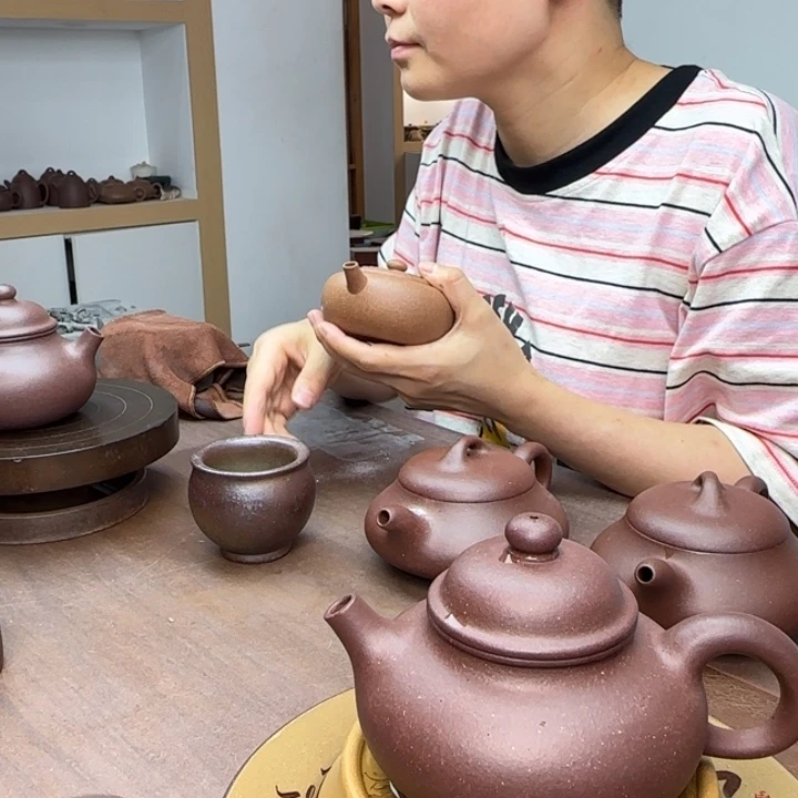茶壶紫砂底槽清容天260Cc特价