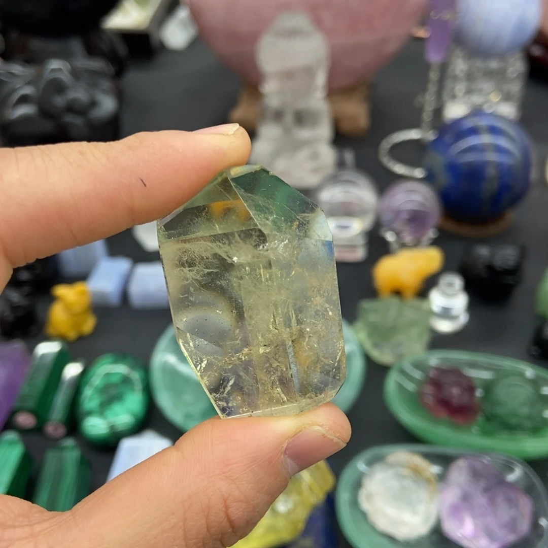 未镶嵌水晶珠宝半成品