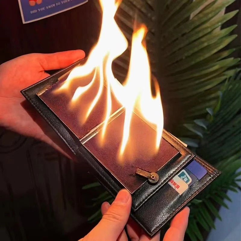网红烈焰钱包魔术钱包打火机整蛊魔术道具搞怪才艺表演钱包打火机