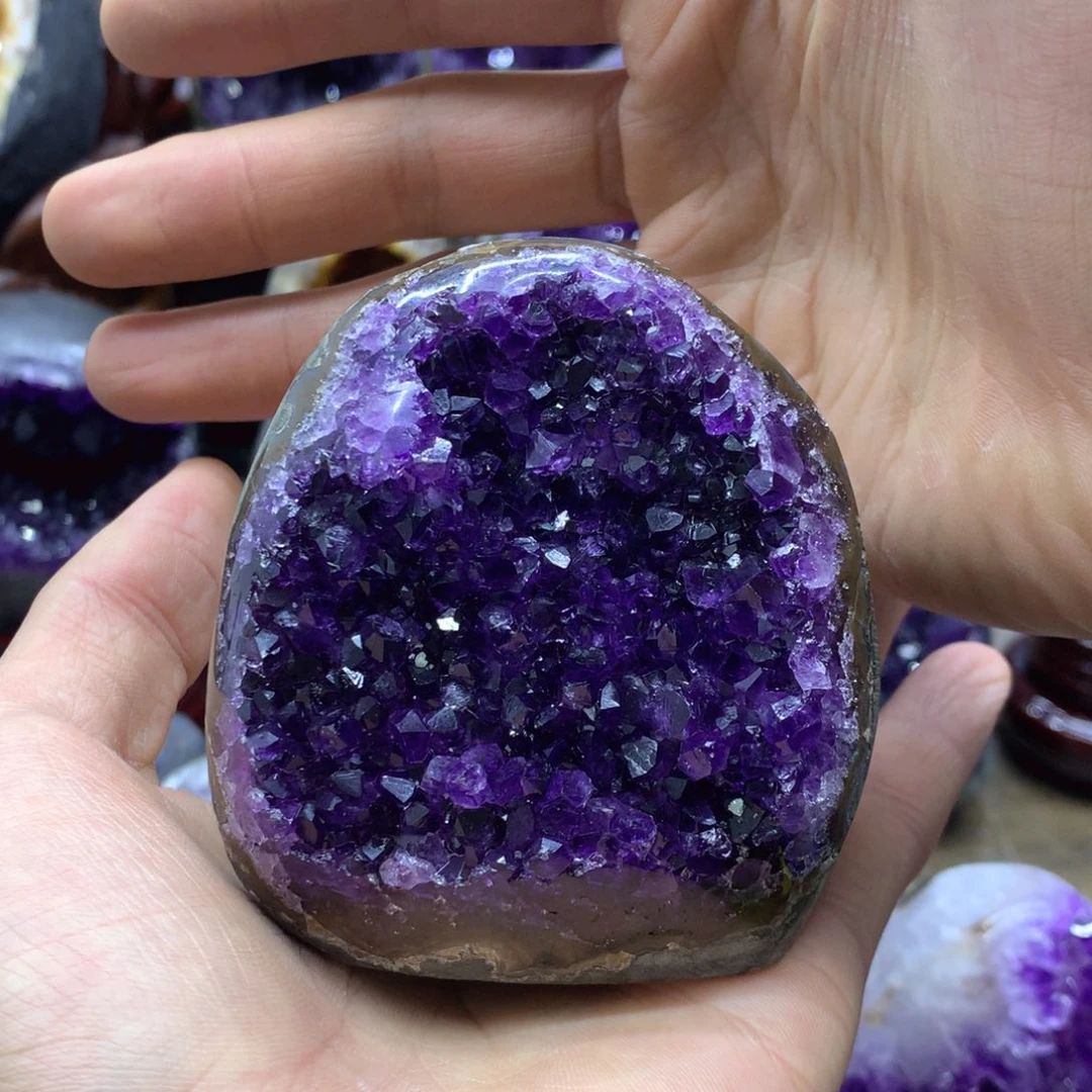 紫晶大型摆件（非配饰）未镶嵌