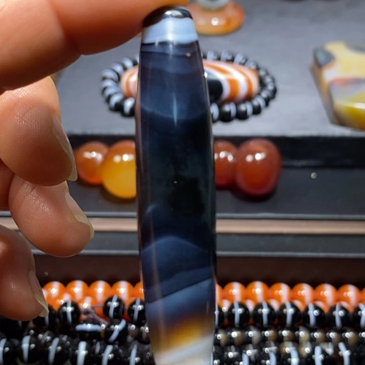 玛瑙/玉髓未镶嵌挂件