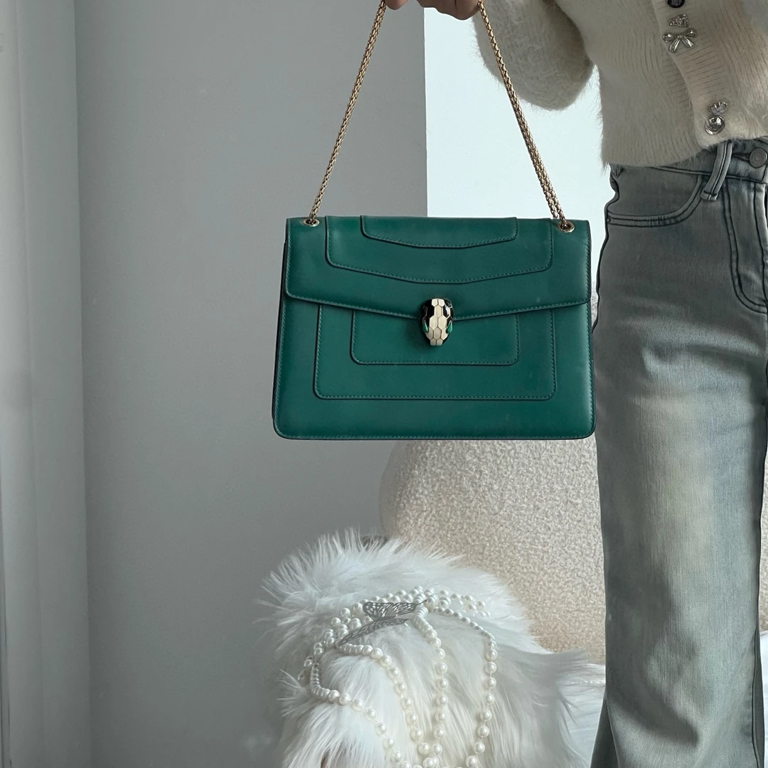 95新 BVLGARI/宝格丽 宝格丽孔雀绿蛇头链条包单肩包