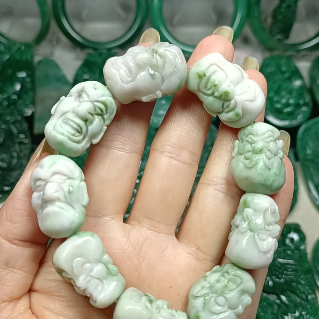 独山玉未镶嵌十八罗汉