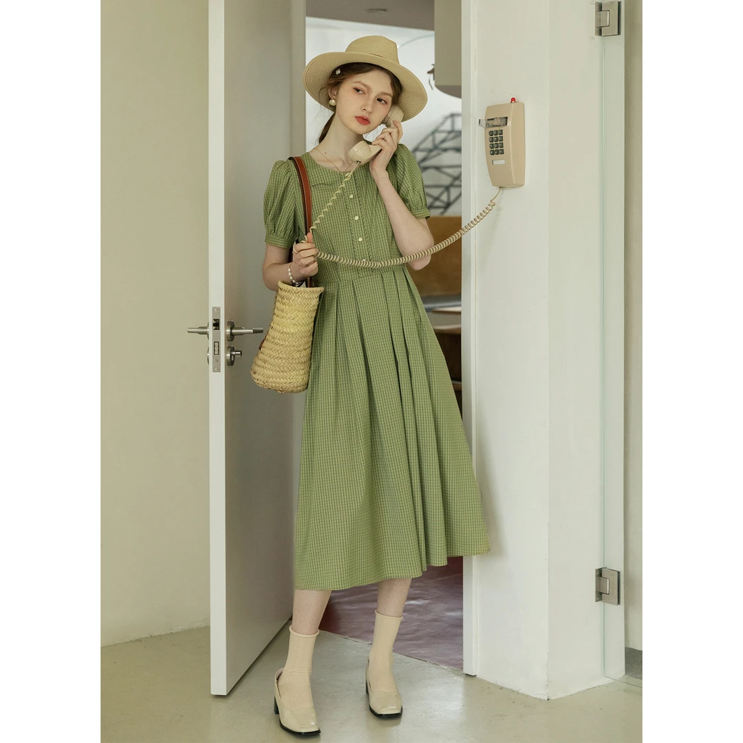《王雪糕专属》MELLIIY 复古圆领绿色格纹连衣裙收腰百褶裙53231665
