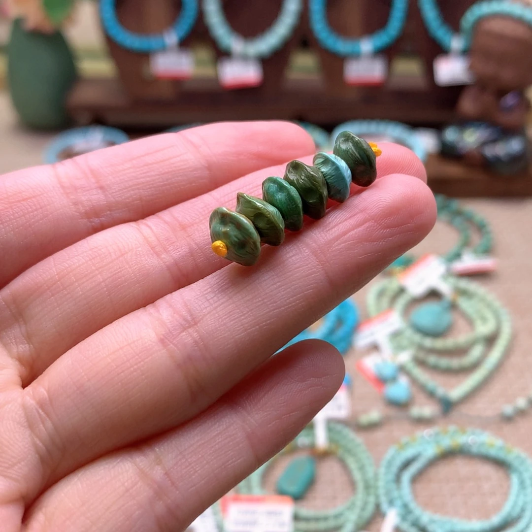 绿松石未镶嵌配饰