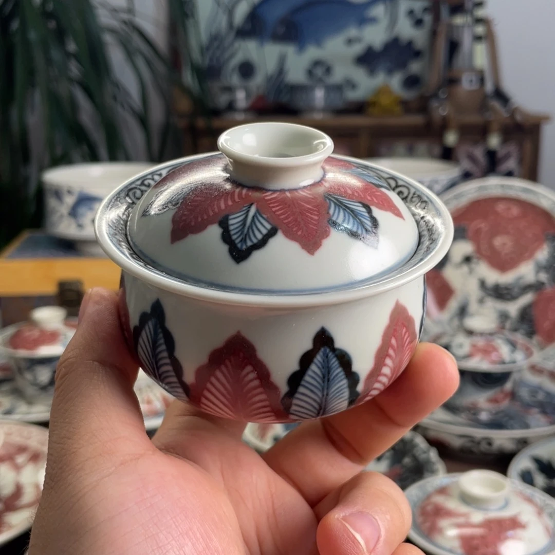 青花釉里红芭蕉叶盖碗