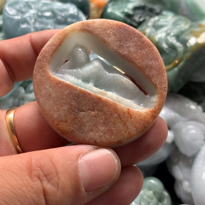 翡翠未镶嵌颈饰保真天然a货翡翠