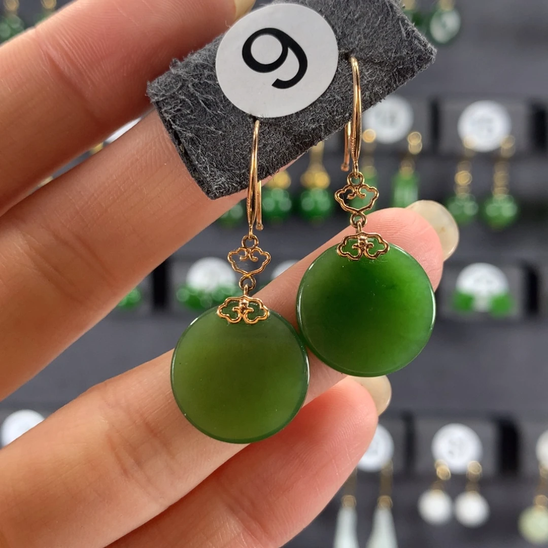 和田玉18K金镶嵌耳饰