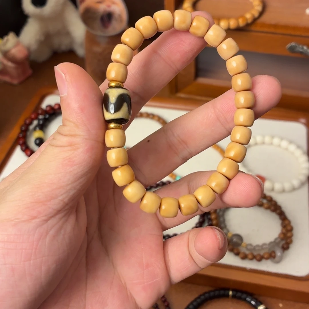 菩提根/象牙果手串