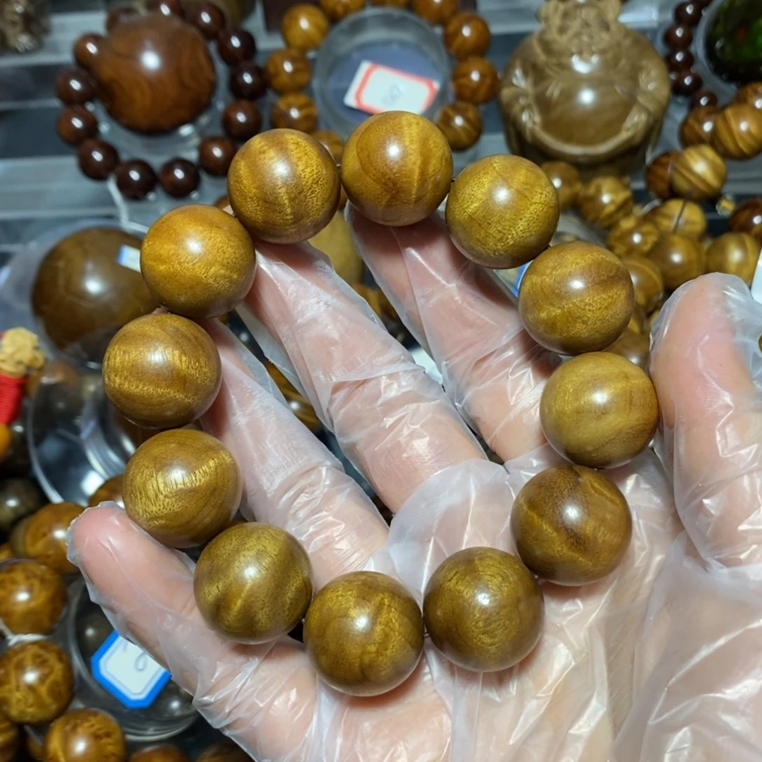 金丝楠木雕工艺品20