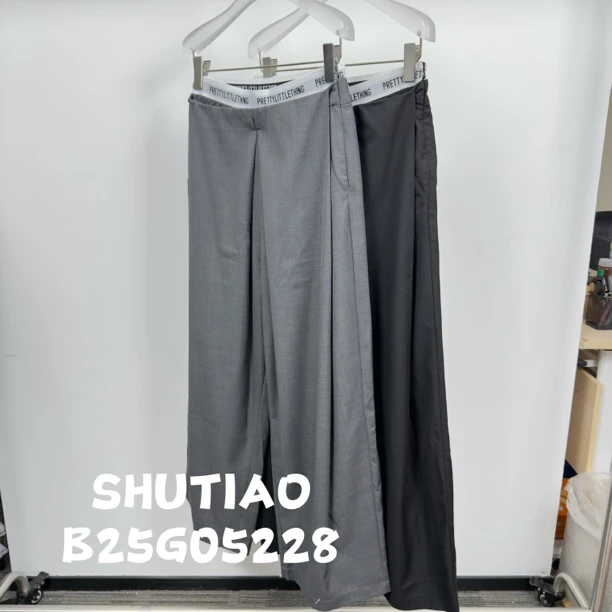 【SHUTIAO】2025夏季：新款小众设计款裤子B25G05228