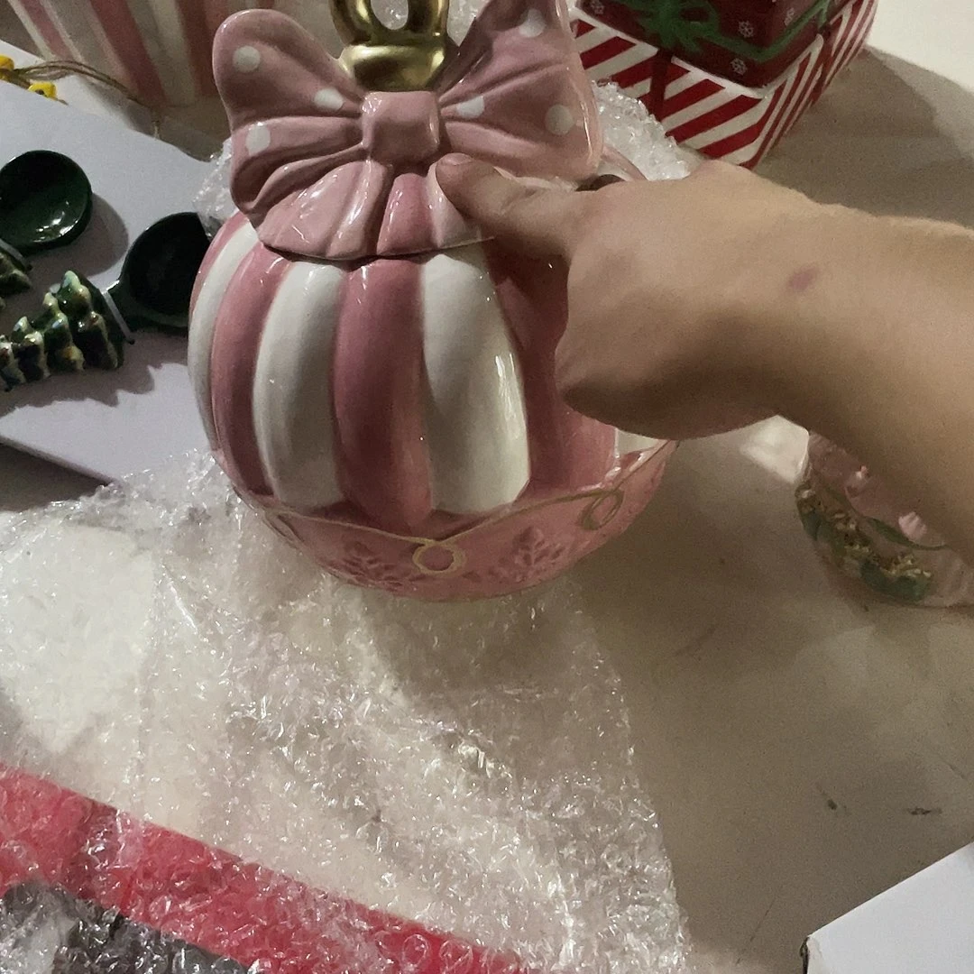V****满20包邮瑕疵陶瓷不退不换