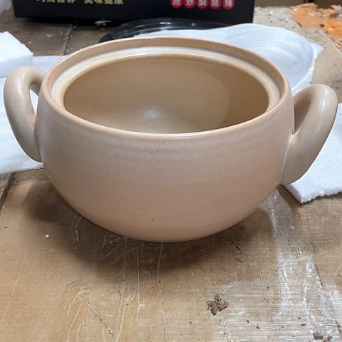 微瑕，明火，口径20高度12变形无盖2.5L