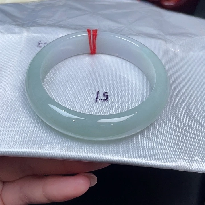 翡翠未镶嵌手镯51圈正圈