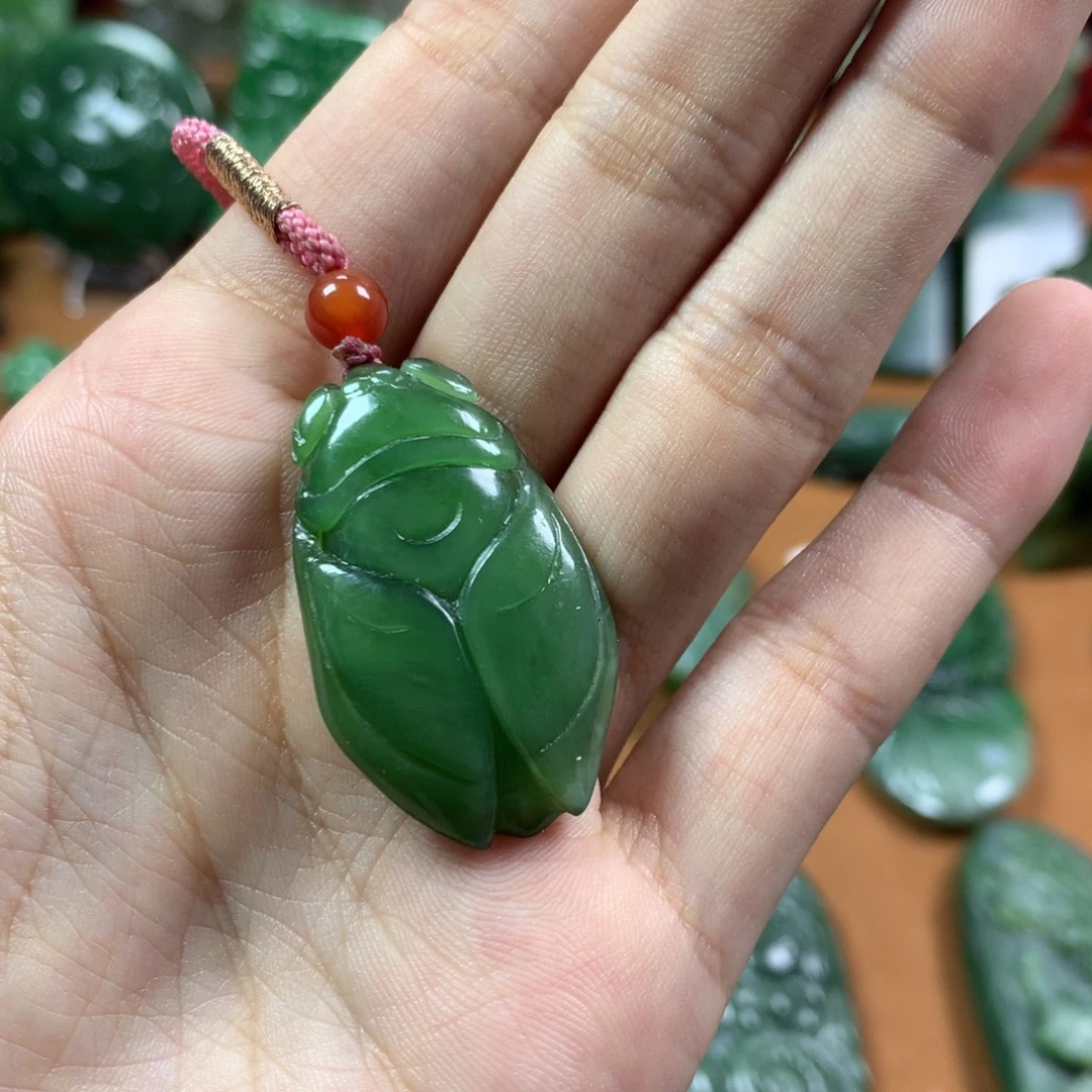 和田玉（糖玉）未镶嵌挂件和田玉碧玉